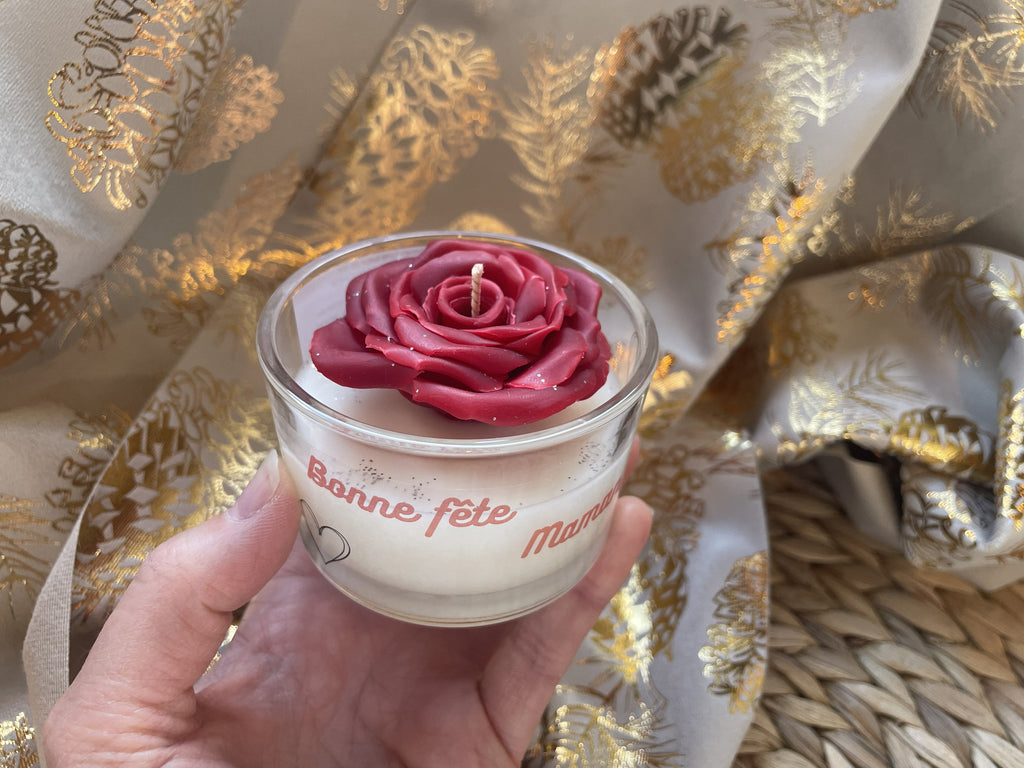 Bougie Fleur éternelle senteur florale, fruitée et boisée